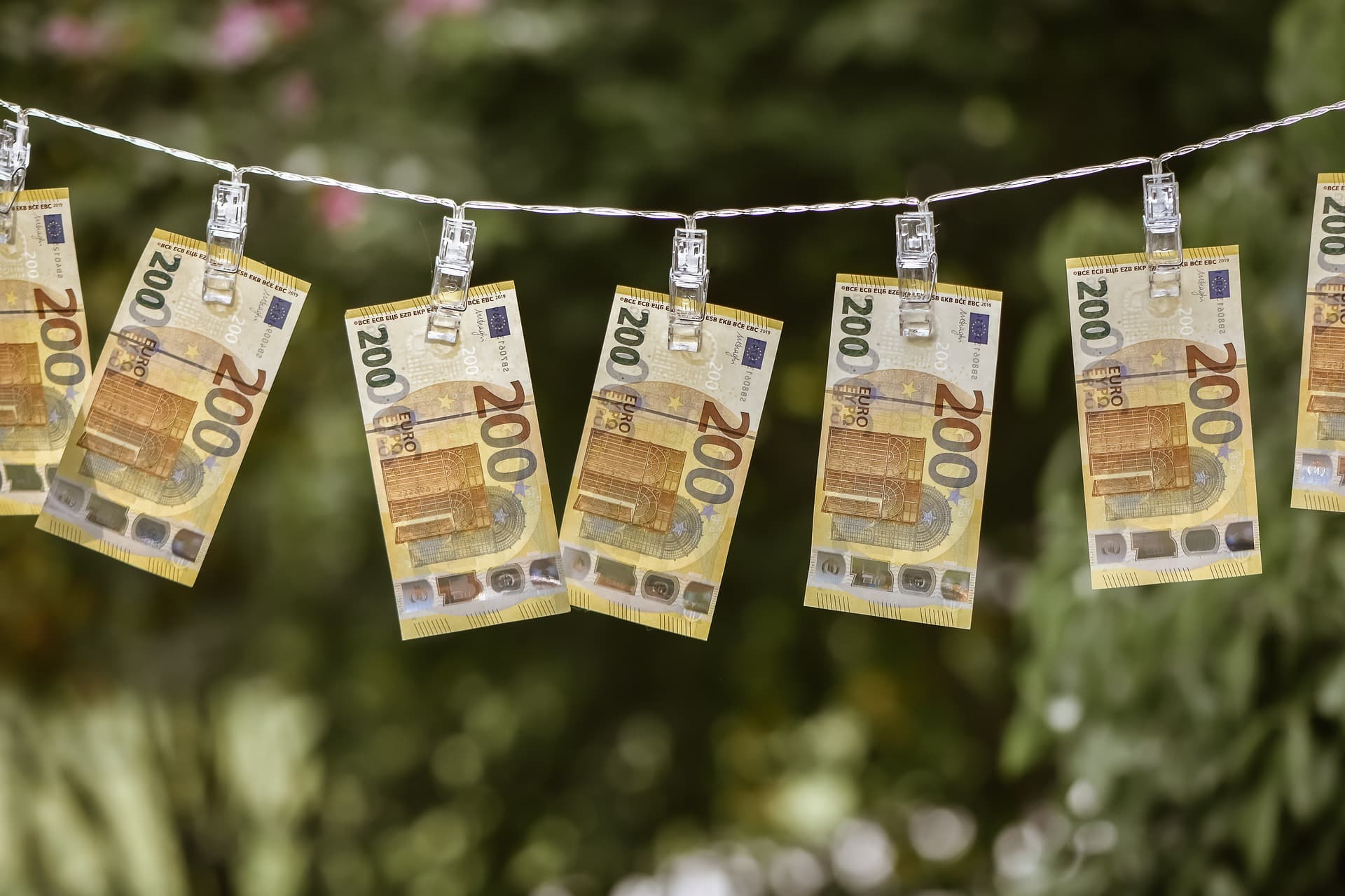 Uitspraak: Financiële instelling heeft niet voldaan aan de verplichtingen op het van de Wwft