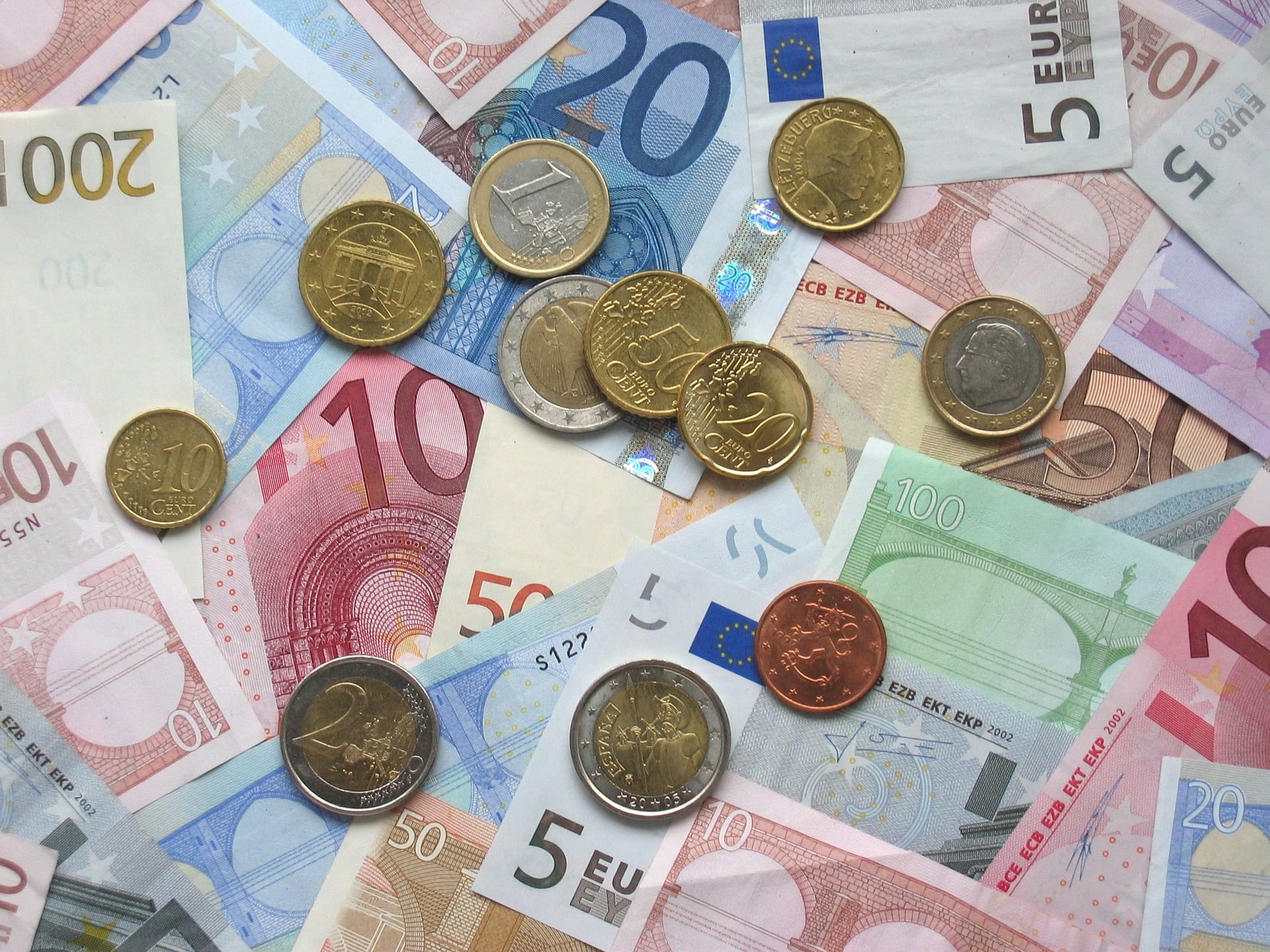 Uitspraak: Bank mag bancaire relatie met zakelijke rekeninghouder opzeggen